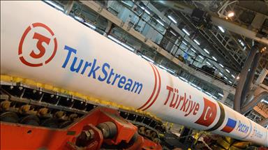 TurkStream proceeds as planned towards Turkish shore
