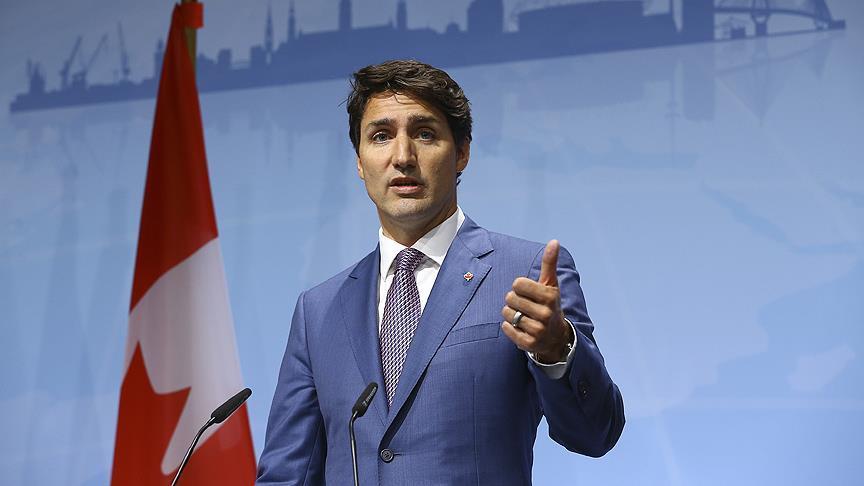Canada pipeline controversy follows Trudeau to UK