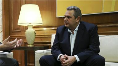 Egyptian defense minister meets with Greek counterpart