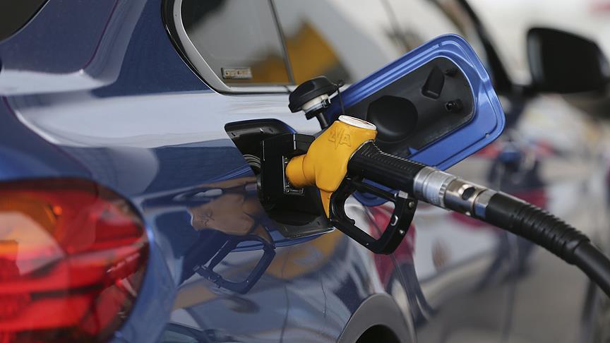 Gasoline shortfall paralyzes transportation in Sudan