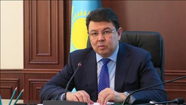 Kazakhstan to keep current oil output, energy min. says