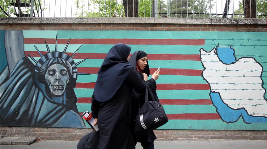US tries to bring Iran back to table for new nuke deal