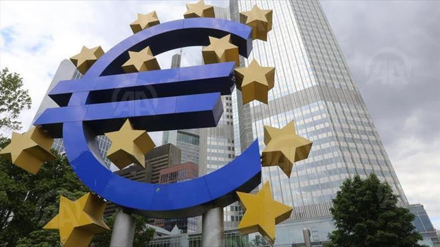 Eurozone business profit share down in Q2