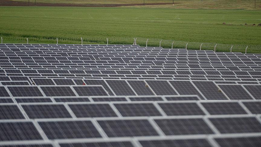 Enel starts construction of 127 MW solar plants in Spain 