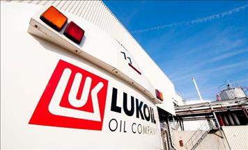 Russia's LUKOIL forecasts 10-year budget on oil at $50 