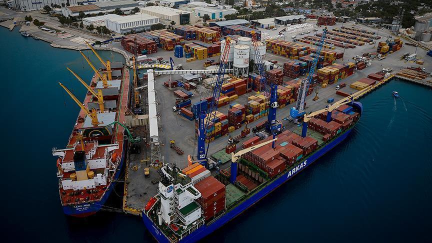 Turkey's foreign trade deficit falls 93.8 pct in Oct.
