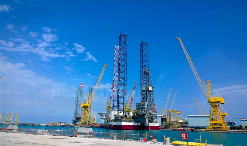 Qatar Petroleum tasks firms to dig 80 new gas wells
