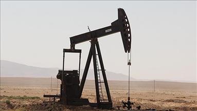 Iraq's oil exports slightly down in April 