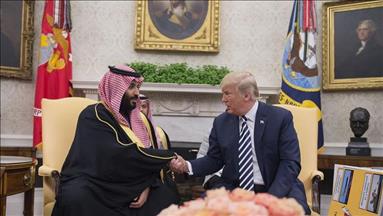 Trump, Saudi prince discuss Iran 'escalatory behavior'