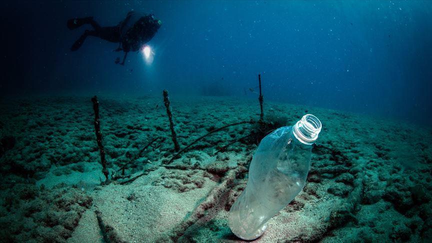 UK developing alternative to plastic with £209M fund