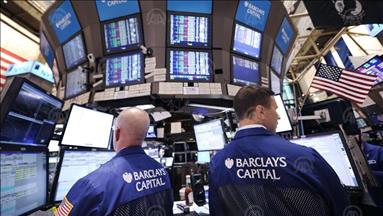 US: Dow falls over 760 points amid trade war concerns