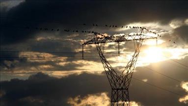 UK backs clean energy projects in S. Africa with £14M