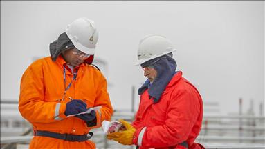 SOCAR, Petrofac secure management services deal with BP