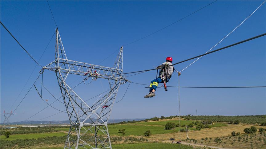 Turkey's daily power consumption down 14.3% on Jan. 1