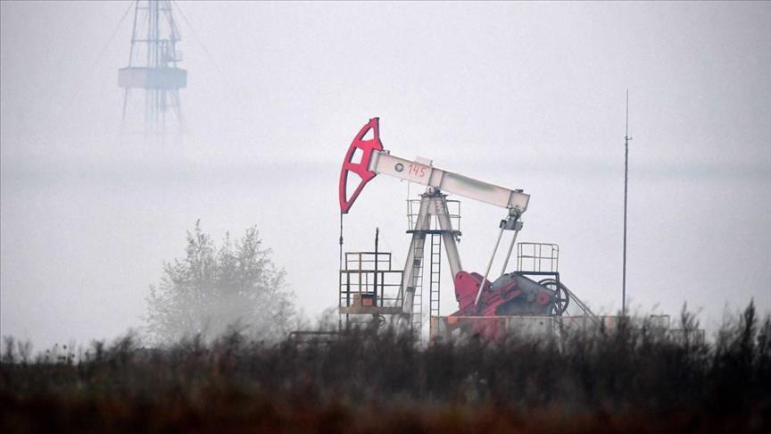 US oil rig count rises by 14 for week ending Jan. 17