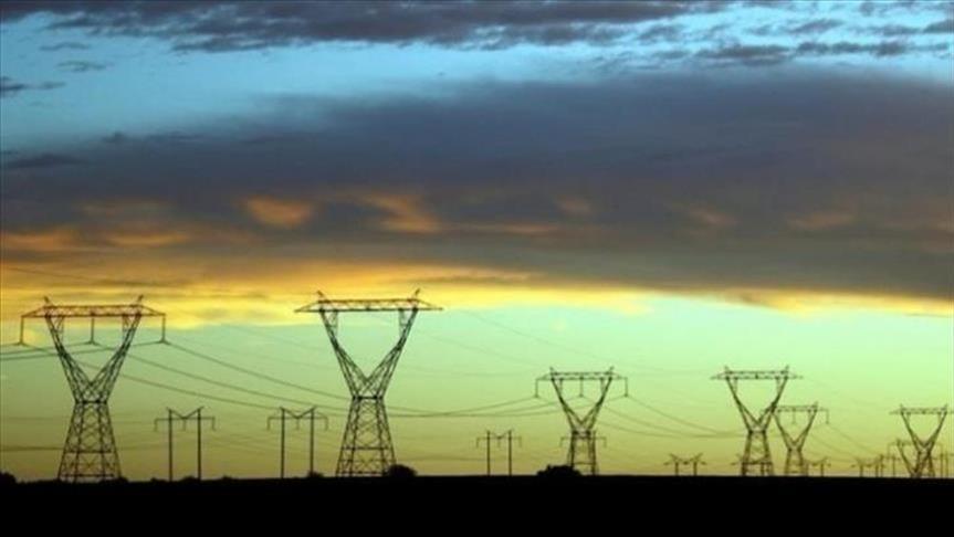 Spot market electricity prices for Sunday, April 5