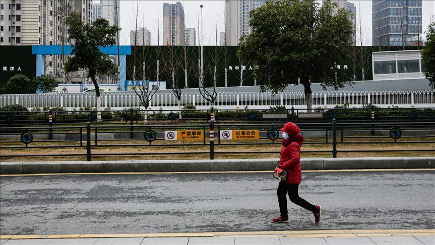 Oil prices remain low with virus-related low demand