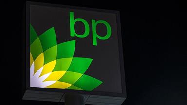 BP to lay off 10,000 employees