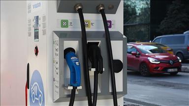 EIB loans €125M for Polish battery materials production