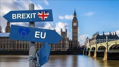 UK PM, EU Commission president hold Brexit talks