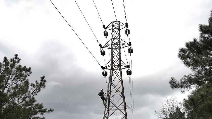 Spot market electricity prices for Sunday, Jan. 10