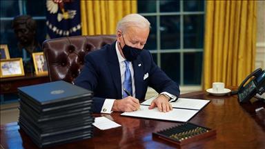 Biden signs 15 orders in sweeping erasure of Trump acts