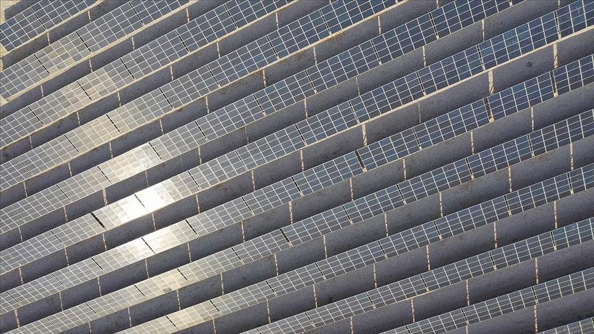 Solar, wind can meet world energy demand 100 times over