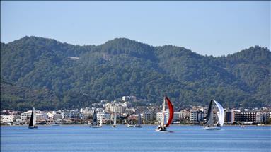 Turkey calls on investors to encourage electric boat, yacht production