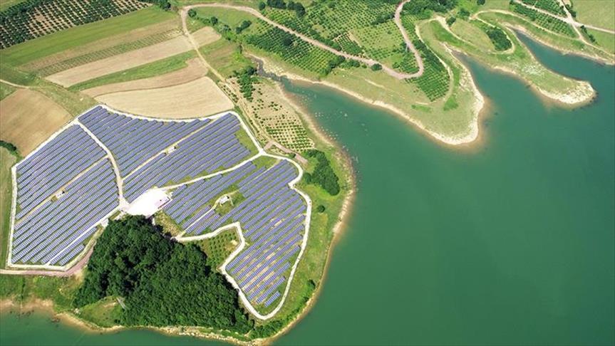 Governments need to halve emissions by 2030 to limit temperature rise to 1.5℃