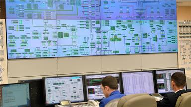 Spot market electricity prices for Saturday, August 21