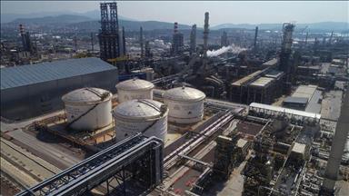 Global oil output rises by 1.45% in October