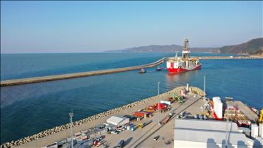 Turkiye's Yavuz drill ship set sail for milestone operation in Sakarya gas field