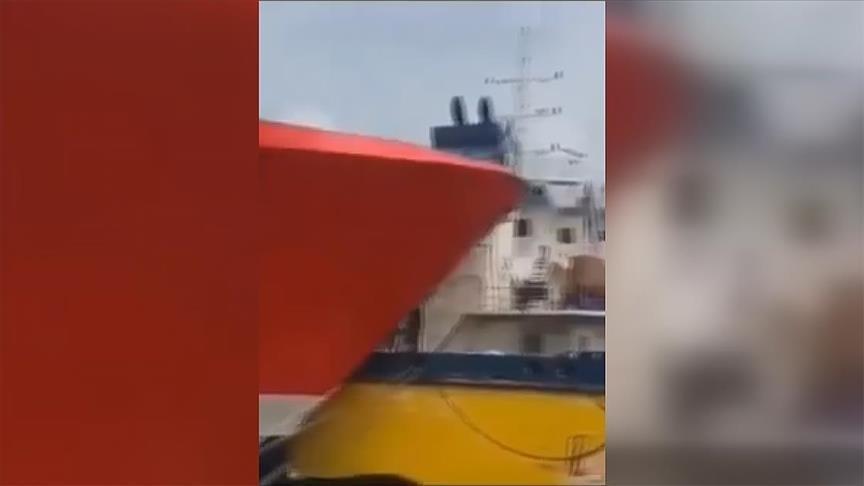 Cruise ship collides with oil tanker in Algiers port