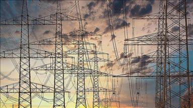 Spot market electricity prices for Sunday, May 1