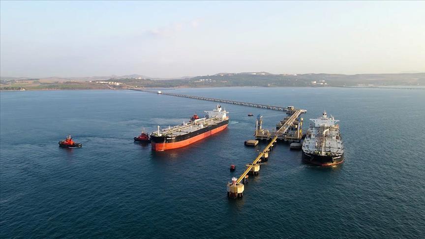 Türkiye's oil imports up 14.3% in March 2022