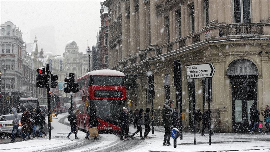 UK warns of possible 3-hour power cuts during winter