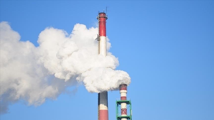 Fossil fuel overreliance puts health of current, future generations in jeopardy