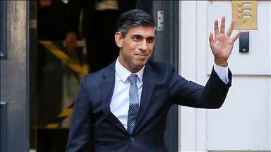 UK pledges £11.6B to tackle climate change