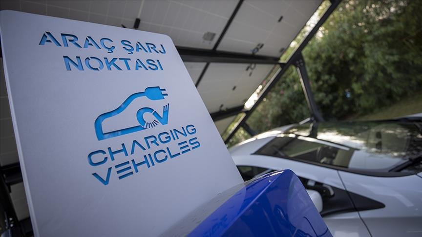 EU reaches deal on expanding EV, hydrogen charging points