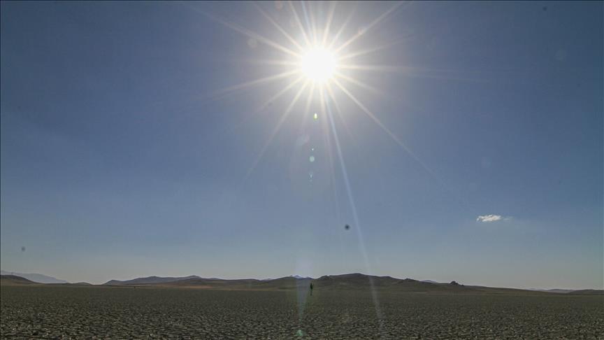People worldwide swelter, suffer, die under climate change-fueled heat waves