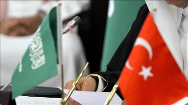 Türkiye, Saudi Arabia sign deals on investment, defense, energy, communications