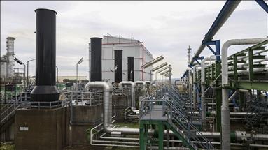 Iraq steps up efforts to find long-term solution for its chronic power outages