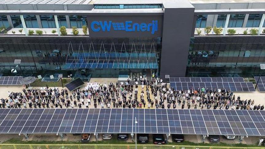 CW Enerji'den 1,2 milyar liralık ürün satışı anlaşması