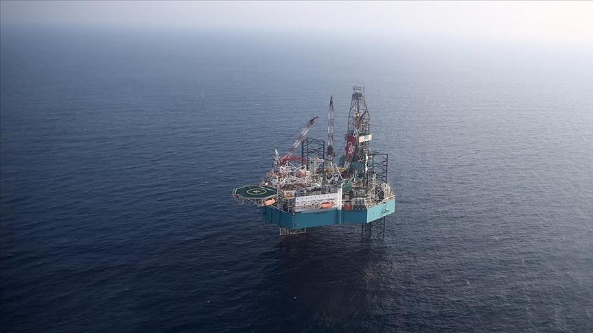 Oil dives as weak US inflation data dashes hopes for interest rate cuts