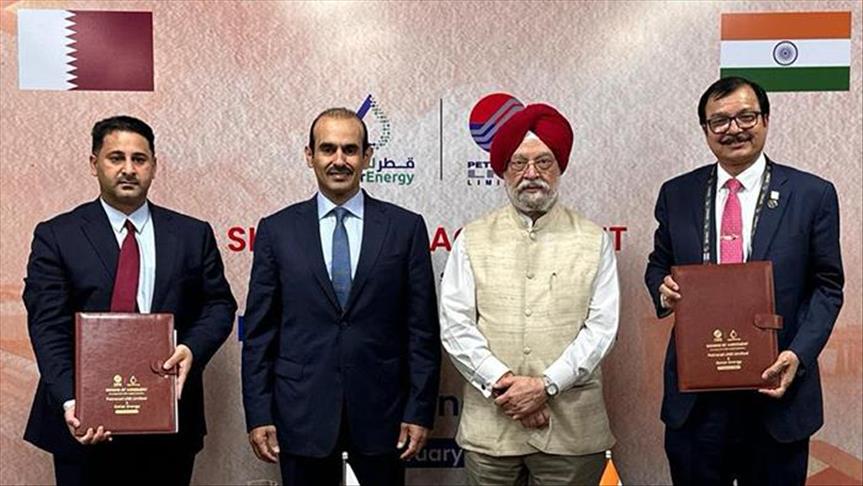 QatarEnergy, Petronet sign 20-year contract for LNG supplies to India
