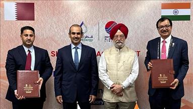 QatarEnergy, Petronet sign 20-year contract for LNG supplies to India