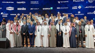 Aramco signs 40 procurement deals worth $6 billion