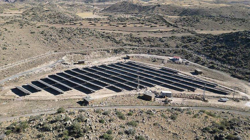 Türkiye's daily power consumption down 12% on March 10