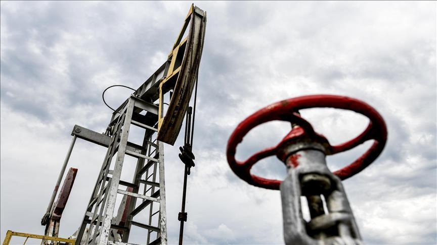 Oil prices up over fall in US stockpiles and Middle East tensions