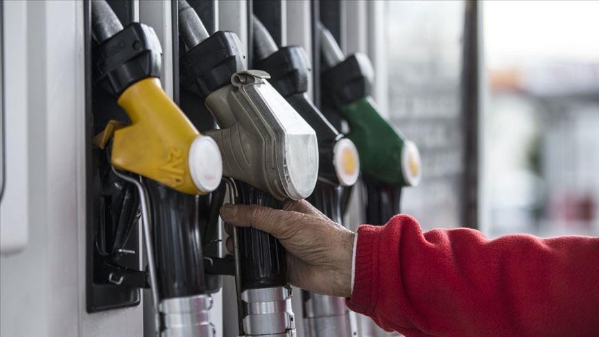 Thousands of petrol stations shut down across Pakistan in protest against new taxes